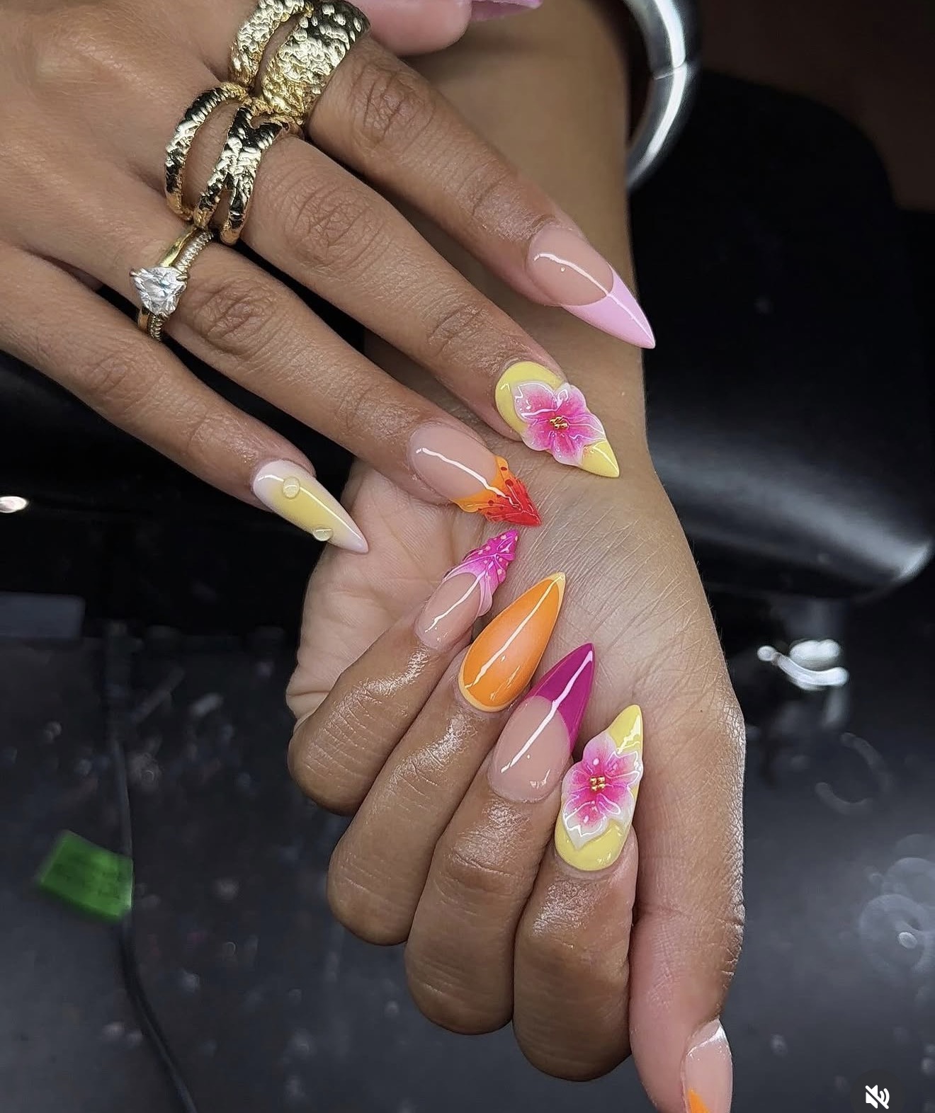 Recent nail set